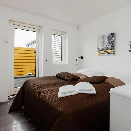 Eksklusiv * Rudkøbing